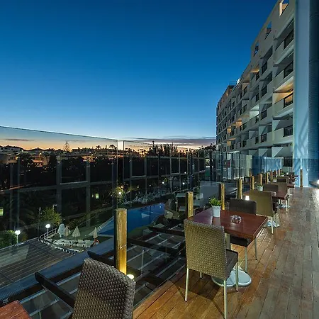 アパートホテル Folias 3*