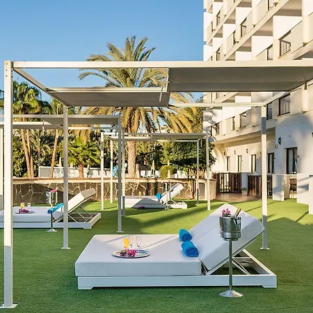 Folias アパートホテル