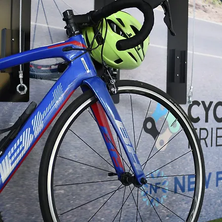 Folias アパートホテル 3*