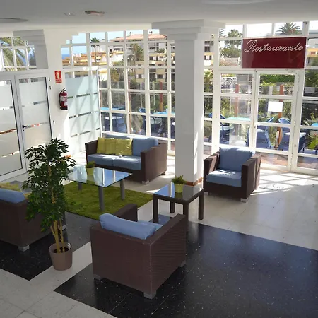 New Folías Aparthotel