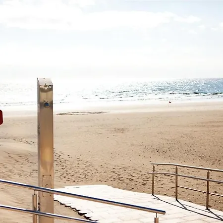 New Folias Lägenhetshotell 3*