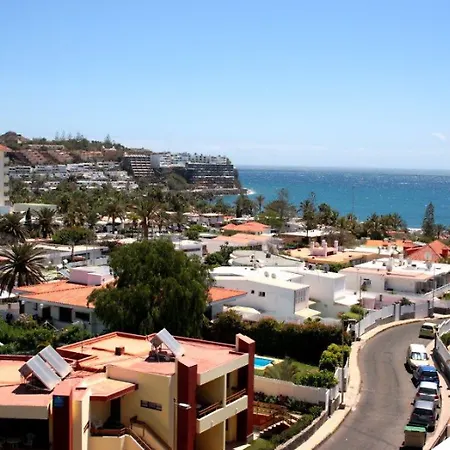 New Folias Aparthotel 3*